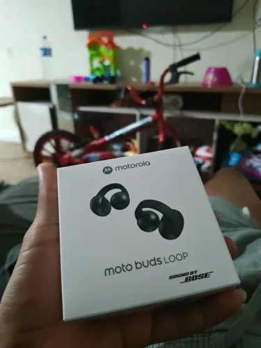 Moto Buds Loop 