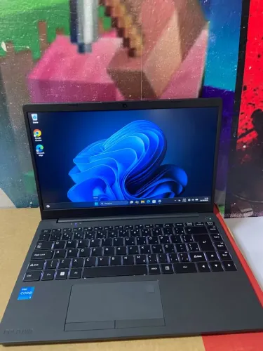 Notebook i3 de 12° 8GB Nvme 256 -1ano de garantia
