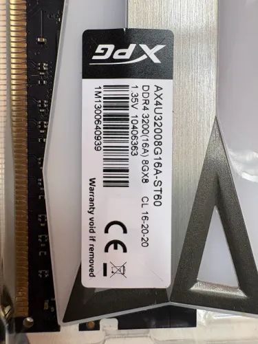 Memória ram DDr4 2x8 gb (16gb) XPG Com RGB