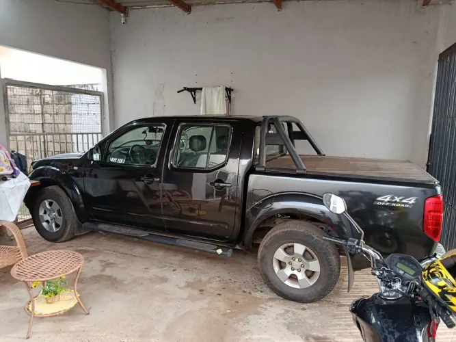 Nissan Frontier Se/se Strik CD 4X4 2.5 TB Dies. 2009