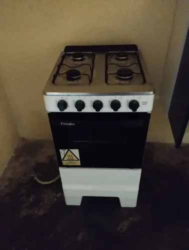 Fogão Esmaltec novo 450,00