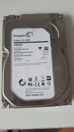HD p/ Desktop 1 tera Seagate -
