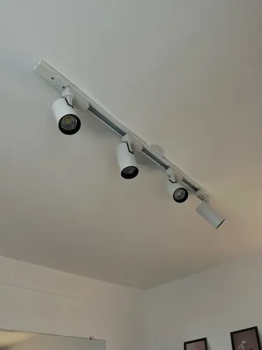 Trilho de iluminação 