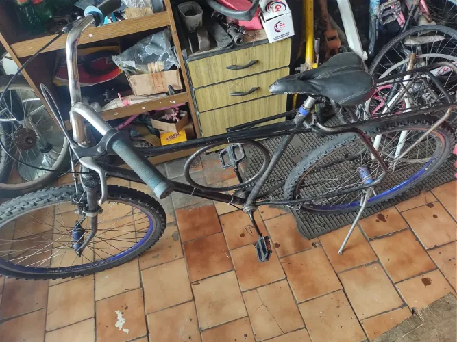 Bicicleta barra forte