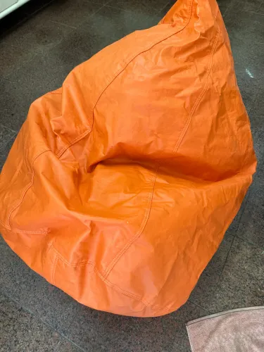Puff Pêra de Couro com Enchimento