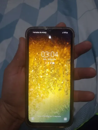 Samsung a30 bem conservado