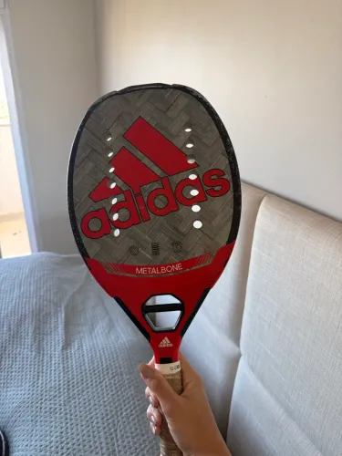 Raquete adidas de Beach Tennis