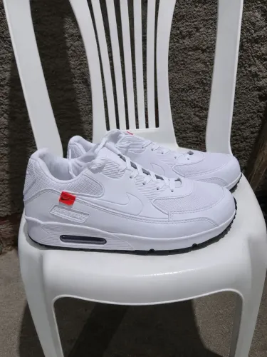 Tenis Nike