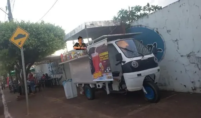 Treiler tuk tuk de lanche