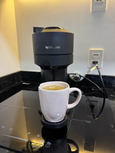 NESPRESSO VERTUO NEXT - 110W - $900,00 - PERFEITO ESTADO