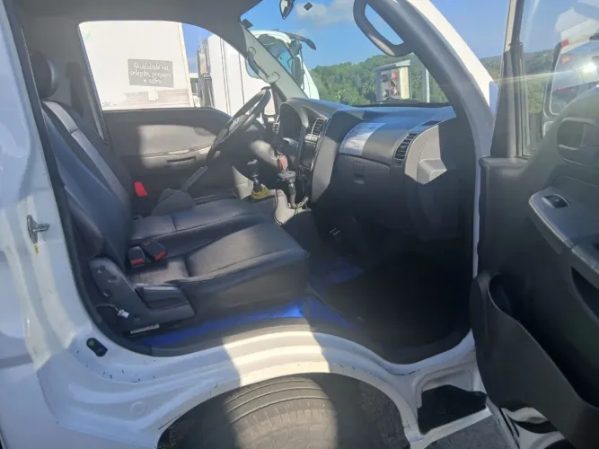 I / KIA  BONGÔ  UK2500 SD  SC