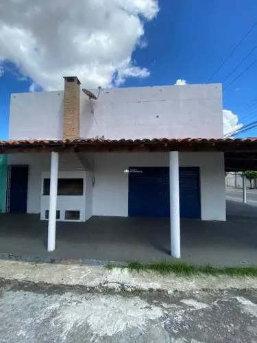 PONTO COMERCIAL NO BAIRRO PRIMAVERA COM CHURRASQUEIRA EMBUTIDA.