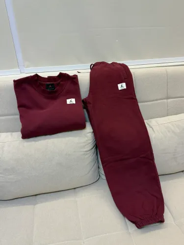 Conjunto Nike Jordan fem (calça Pp/ blusa P) 