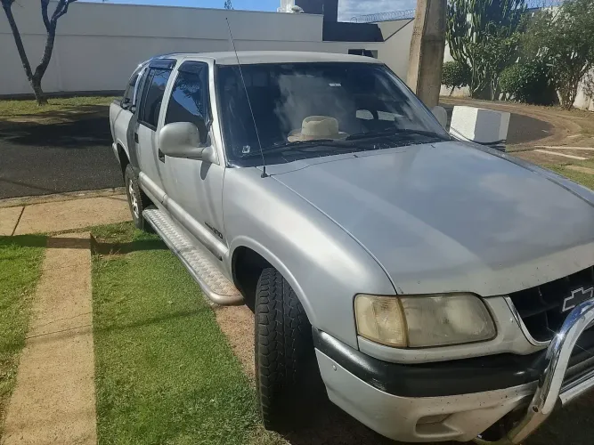 Chevrolet S10 Blazer DLX 2.8 4X4 TB Interc. Diesel 2000