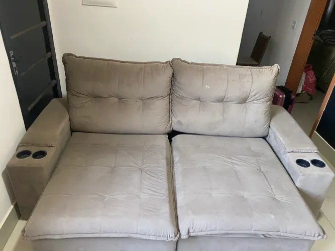Sofá reclinável