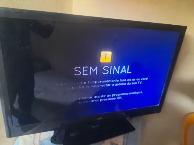 TV AOC