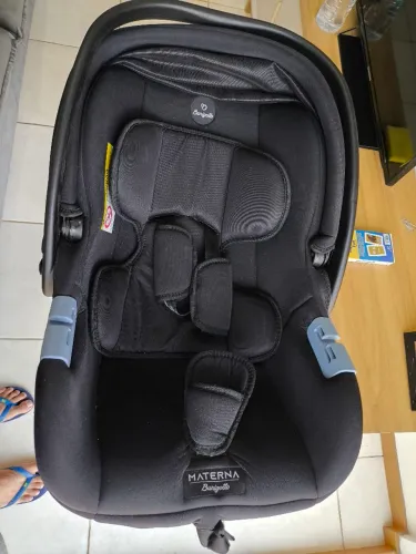 Bebê Conforto Cadeirinha Materna Black Burigotto para Carro.