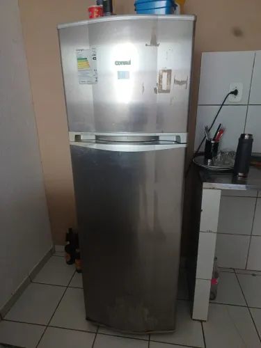 GELADEIRA