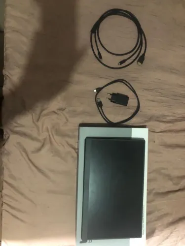 Vende-se monitor portátil
