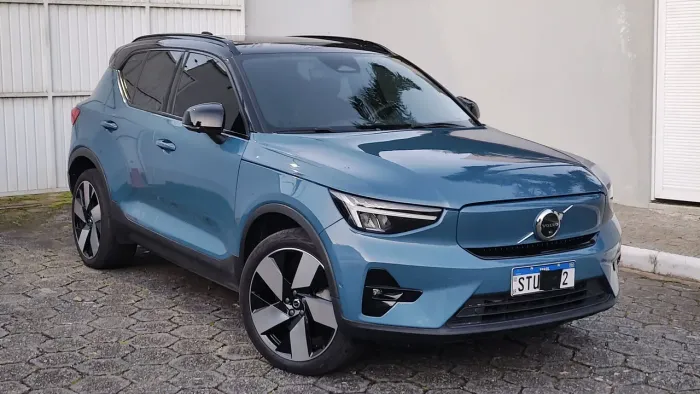 Volvo XC40 Twin Ultimate (elétrico) 2023