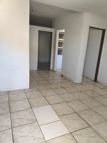 Alugo casa no bairro Alto São João/São José