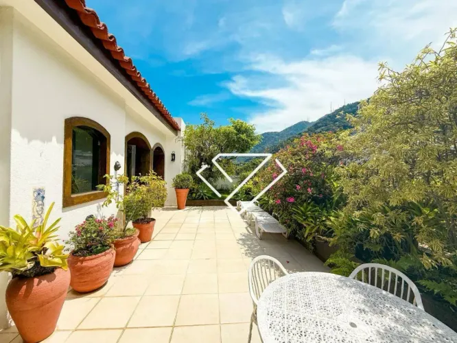 Cobertura com 4 dormitórios à venda, 250 m² por R$ 3.470.000,00 - Jardim Botânico - Rio de