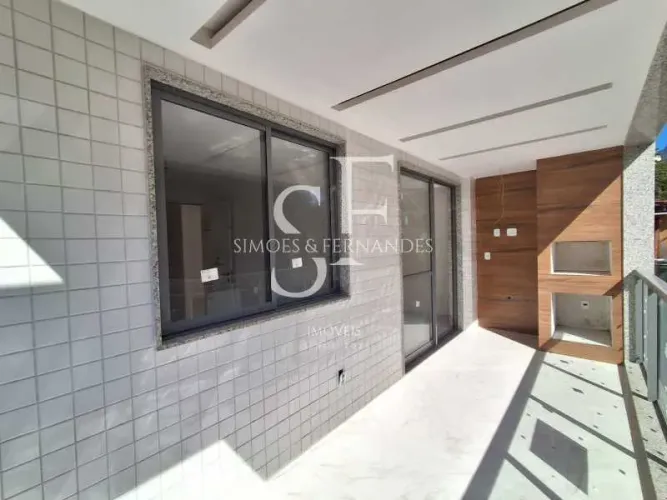 Tijuca - Rua Antonio Salema. Apartamento 3 quartos sendo 1 suíte, varanda gourmet, piscina