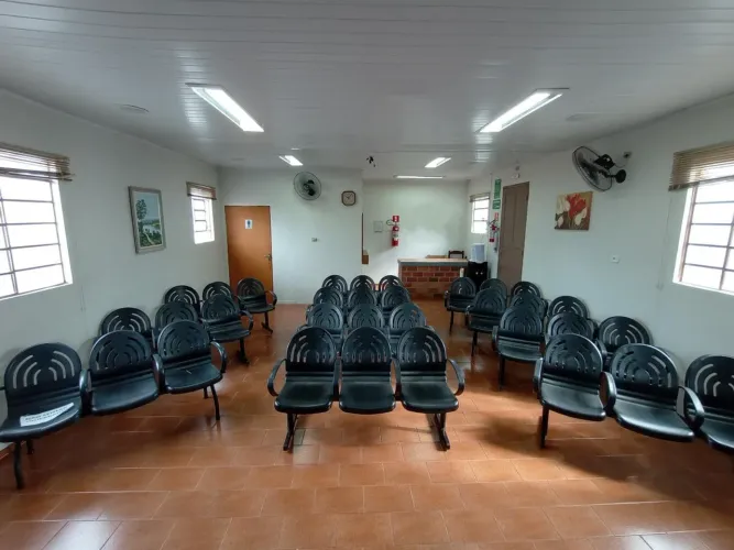 Sala Comercial para Venda em Timburi, Nova Timburi I, 1 dormitório, 2 banheiros