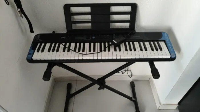 Teclado Casio Casiotone CT-S300