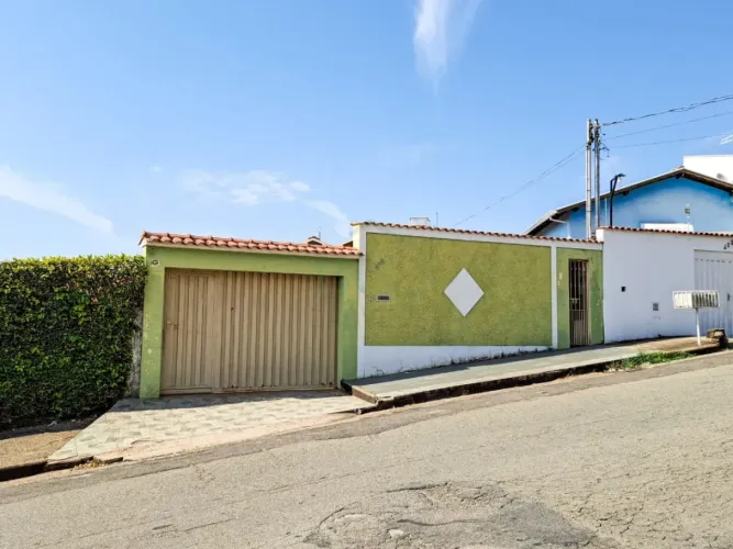 Casas Padrão em Poços de Caldas