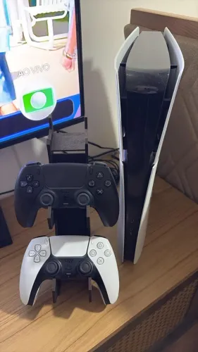 PS5 1 TERA, 2 CONTROLES!