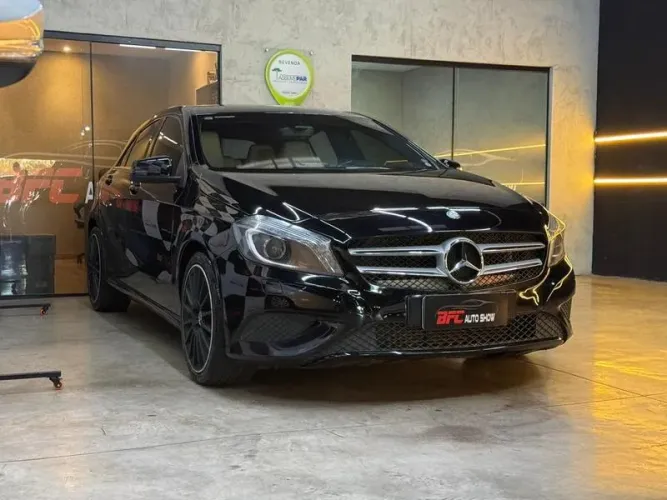 Mercedes-Benz A-200 A 200 1.6 Turbo 2015