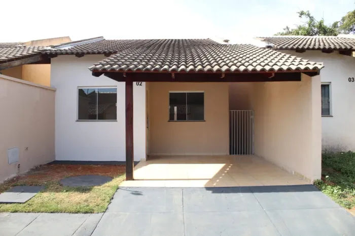 Casa de 2 quartos - Área Gourmet - Vaga de Garagem - Parque Eldorado Oeste