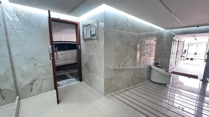 Apartamento à venda, Praia da Bandeira, 2 Quartos, 66 m2, elevador!