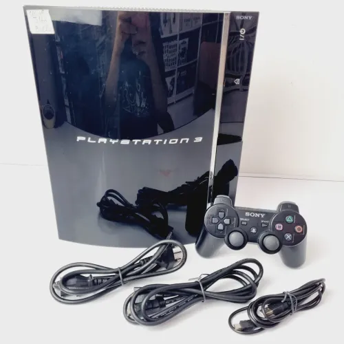 J166- PLAYSTATION 3 FAT RETROCOMPATIVEL