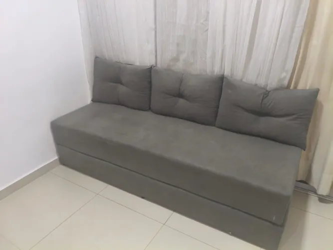 SOFÁ SIMPLES