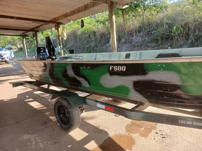 Barco Fênix zero valor negociável