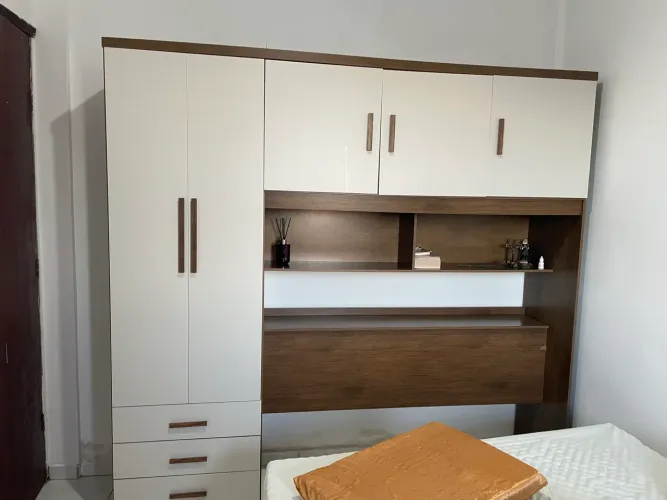 Guarda roupa casal com cabeceira