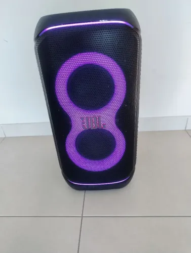 JBL party 320