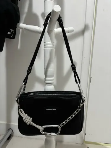 Bolsa Shoulder Bag Alexandre Pavão com Riachuelo