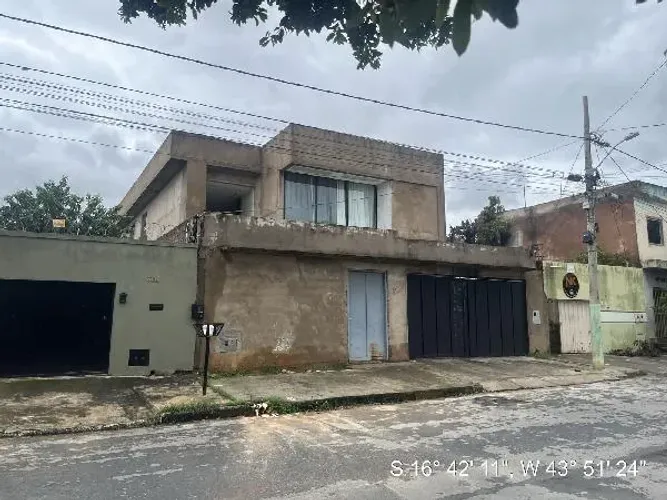Oportunidade Única em MONTES CLAROS - MG | Tipo: Casa | Negociação: Leilão | Situação: Imó