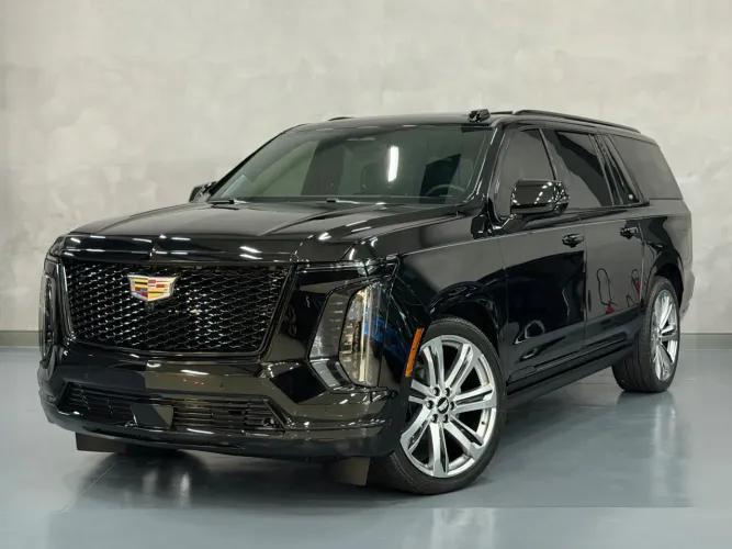 Cadillac Escalade ESV 2025
