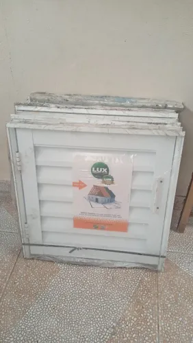 Porta abrigo 80x60 marca lux