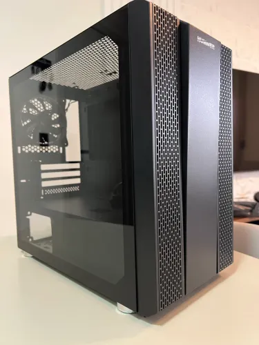 Gabinete Gamer Hummer nox - 1 Fan RGB -  2 barra led frontal + Controladora com Botão 