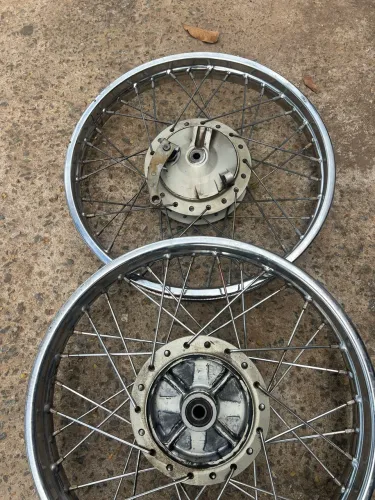 Vende- se rodas da start 160 
