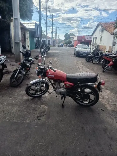 Vendo CG Bolinha 1981