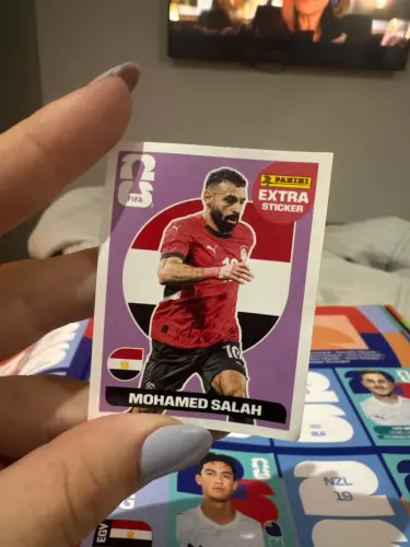 Extra sticker