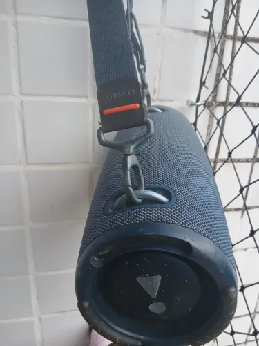 Caixa JBL