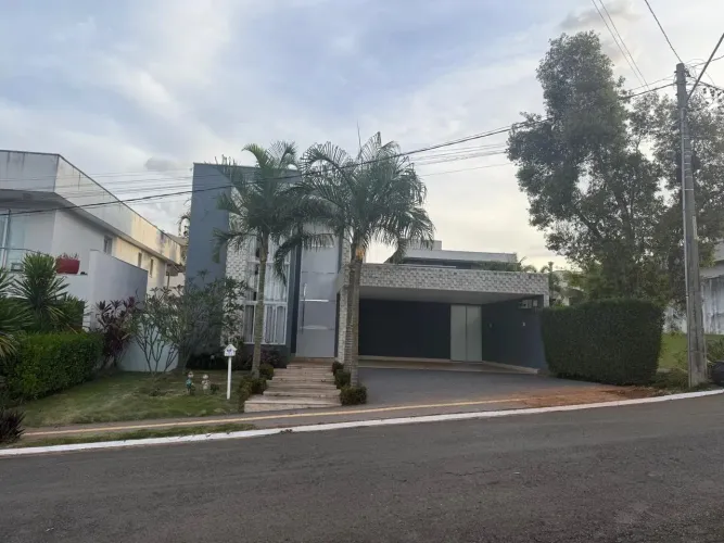 CASA TÉRREA DE ALTO OADRÃO CONDOMÍNIO DO LAGO 1ª ETAPA