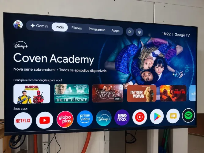 Vendo televisão
